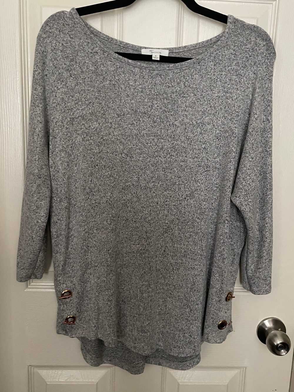 89th + Madison Gray Top